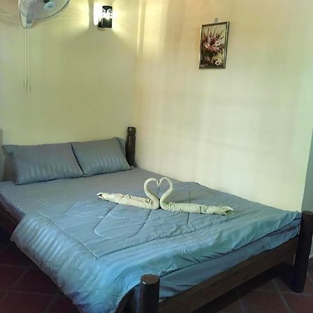 Captain Chim'S Guest House Kep Exterior photo